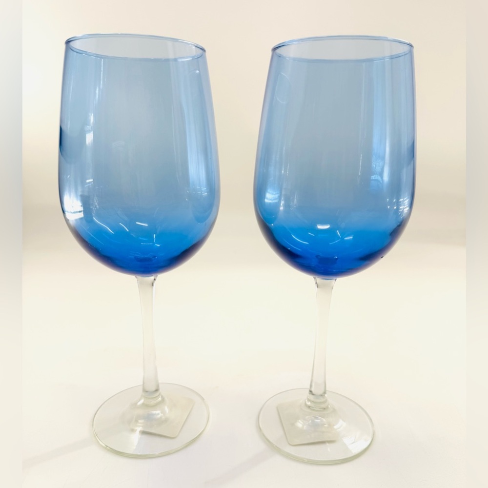 Wine Glasses Clear Stemmed 2pc NEW Blue Goblets Barware Drinking Greenbrier Intl